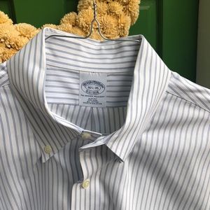 🕶 Brooks Brothers shirt 🥃